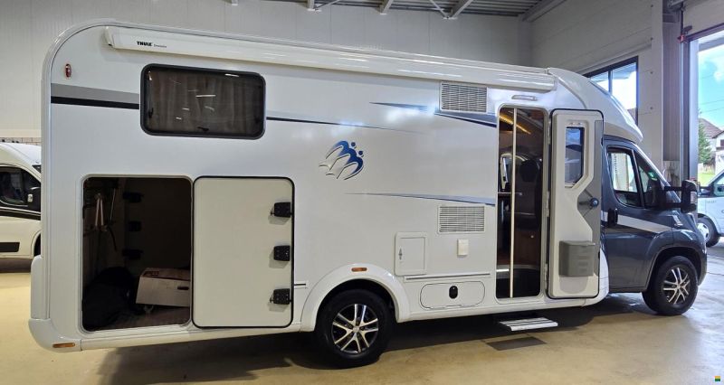 Knaus SUN TI 700 MEG