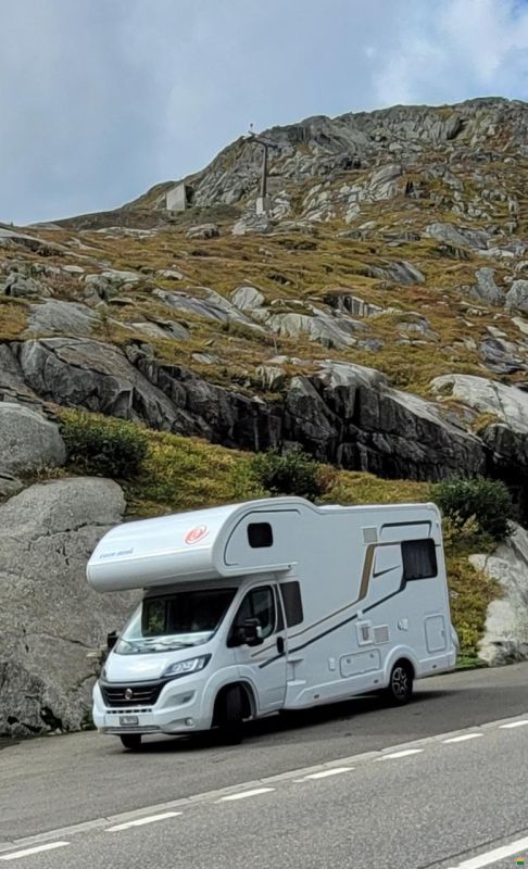 Eura Mobil Activa One 650 HS