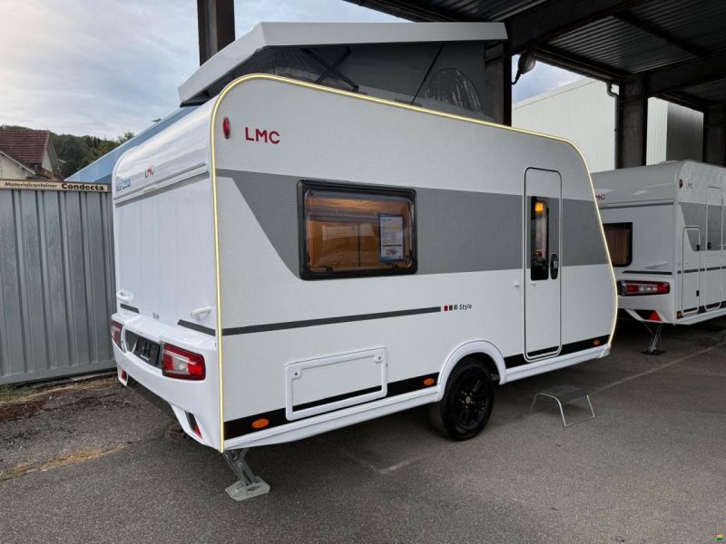 LMC Style 400 F Mod. 2027 mit Aufstelldach