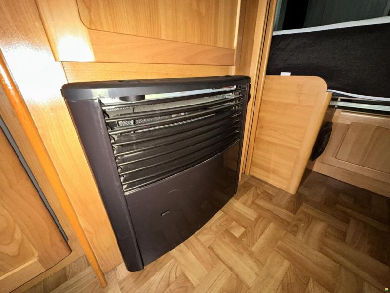Hymer Eriba Nova 532