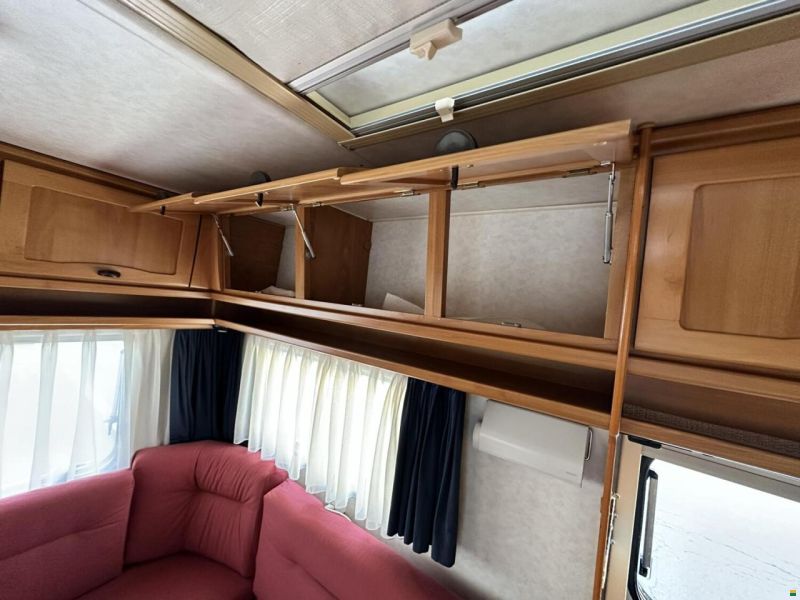 Hymer Eriba Nova 532