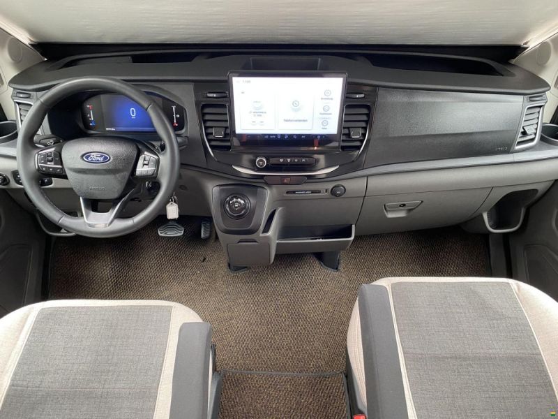 Roller Team Kronos FIT 230TL, Ford 165PS Automat