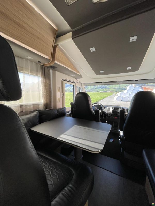 Adria Sonic 700SL Plus