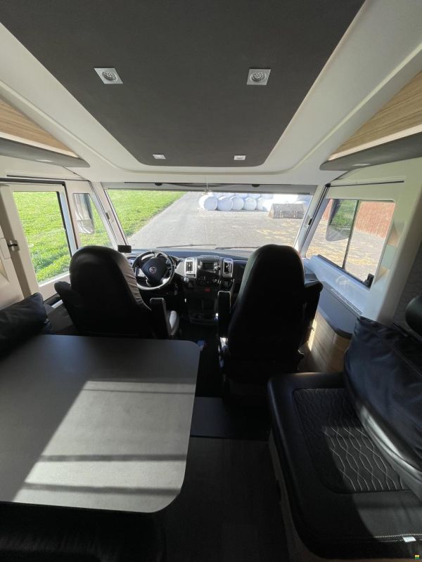 Adria Sonic 700SL Plus