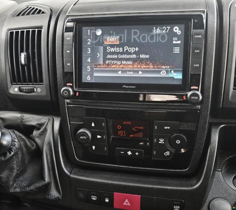 Knaus VAN TI 650 MEG PLATINUM SELECTION 2.0
