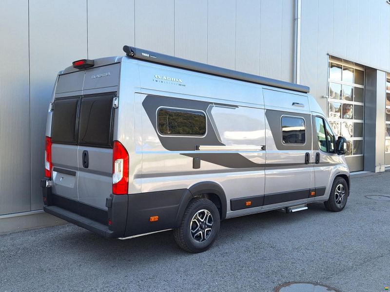 Adria Twin Select 640 SGX