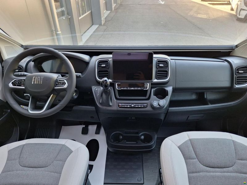 Adria Twin Select 640 SGX