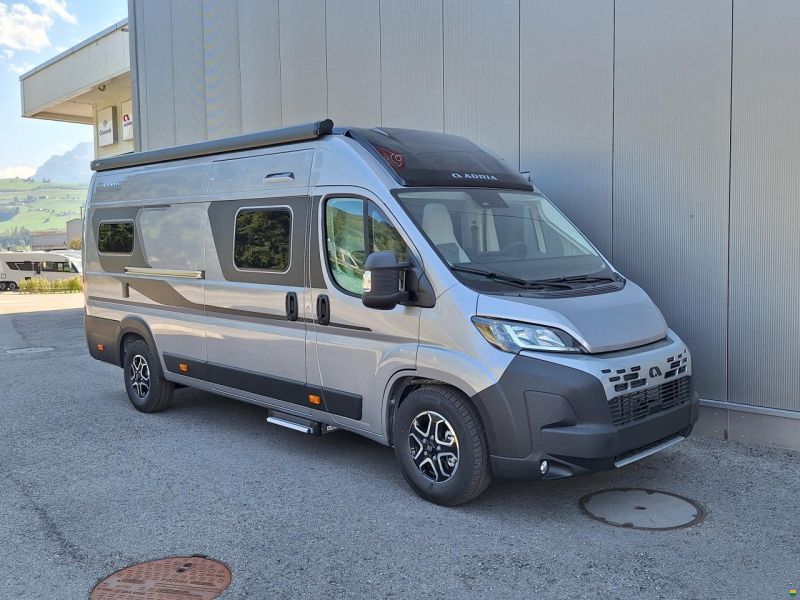 Adria Twin Select 640 SGX