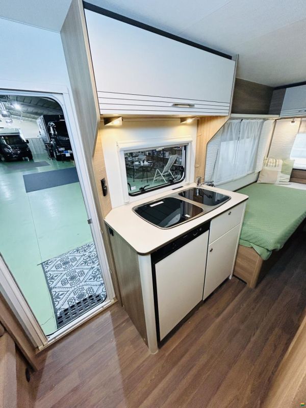 Bürstner Premio Life 480 TL