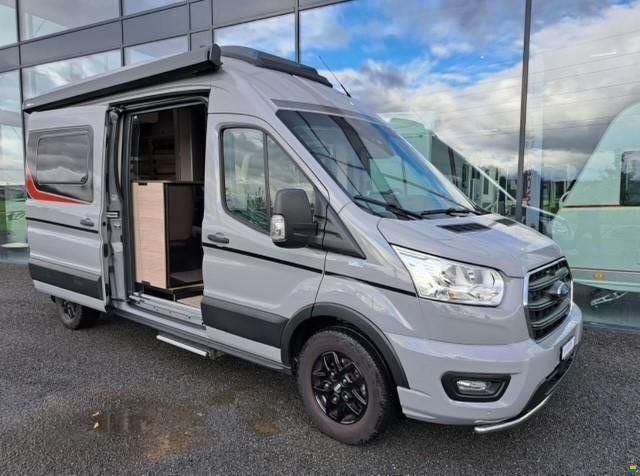 B&uuml;rstner Ford Transit Lineo C590