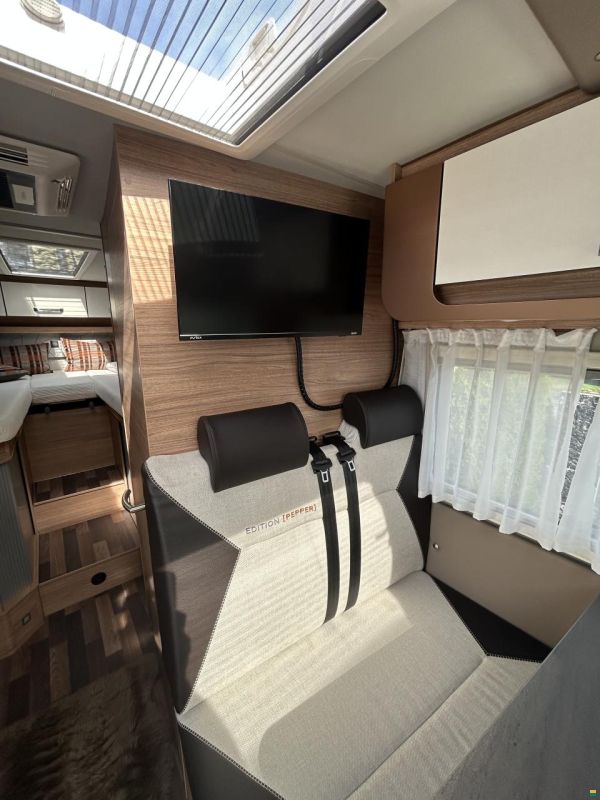 Weinsberg CaraCompact MB640 MEG Pepper Edition OWN