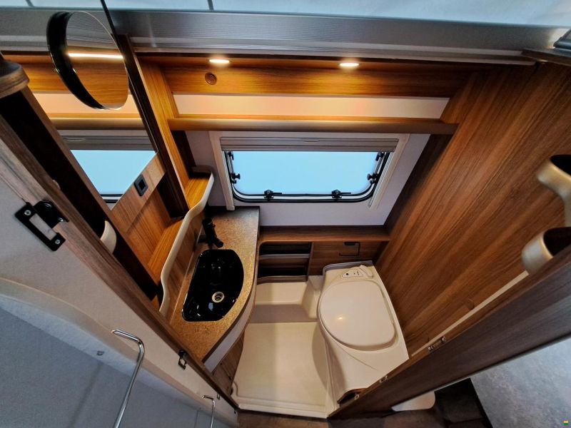 Eriba Touring 430