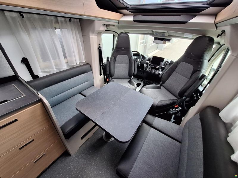 Adria Compact Select DL