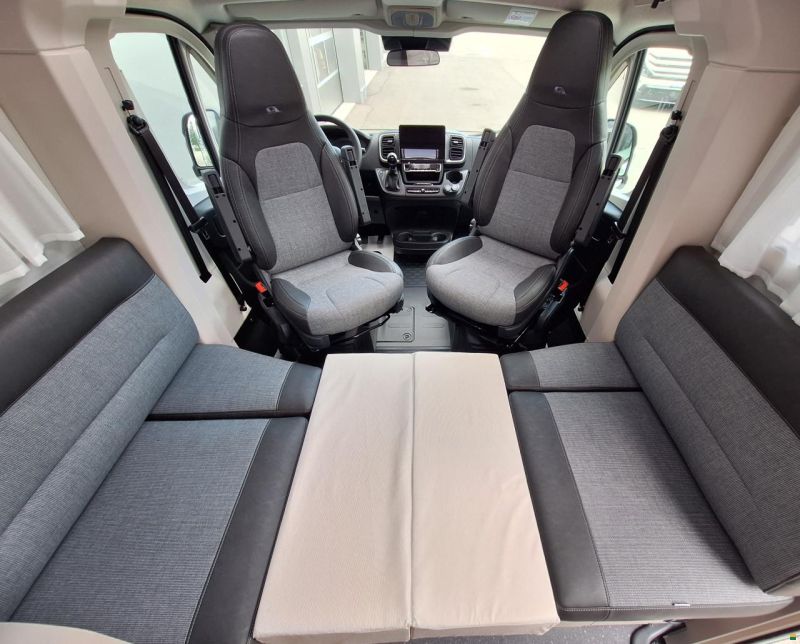 Adria Compact Select DL