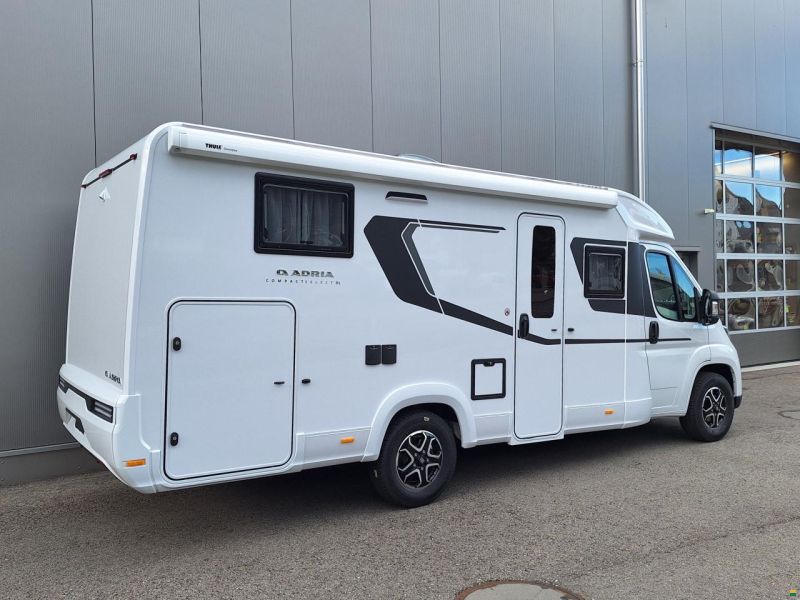 Adria Compact Select DL