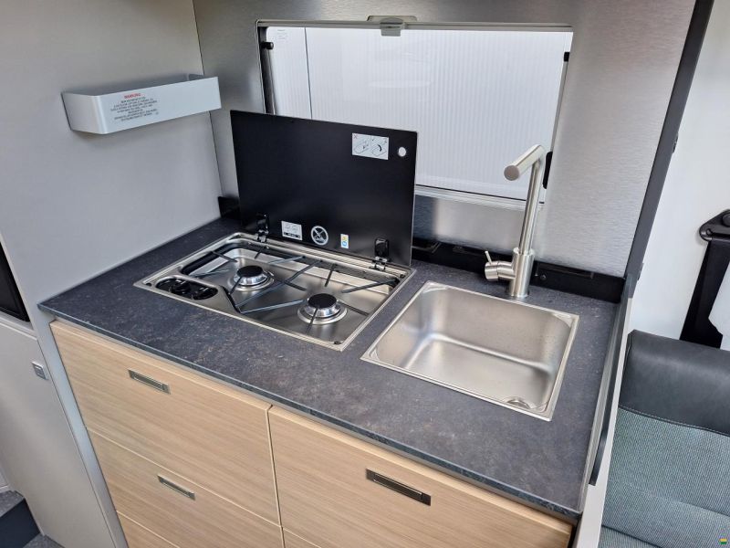 Adria Compact Select DL
