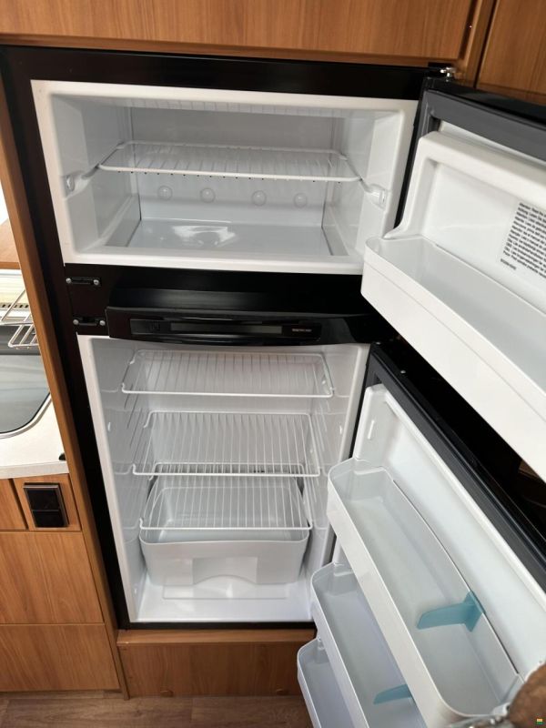 Hymer Exsis-i 588