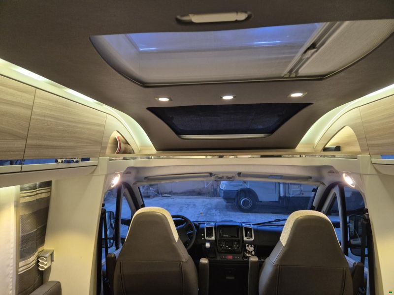 Adria Coral Plus S 670 SL