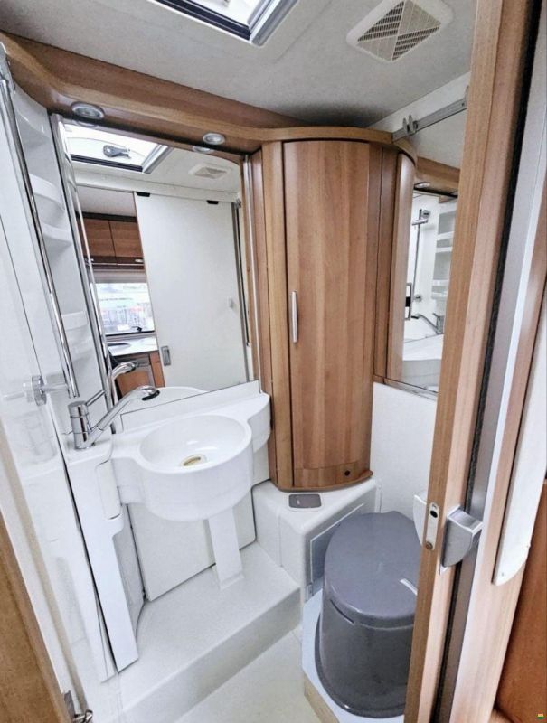 Hymer 512 Whiteline