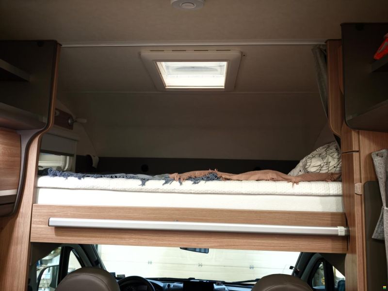 Knaus Sky Traveller 600 DKG