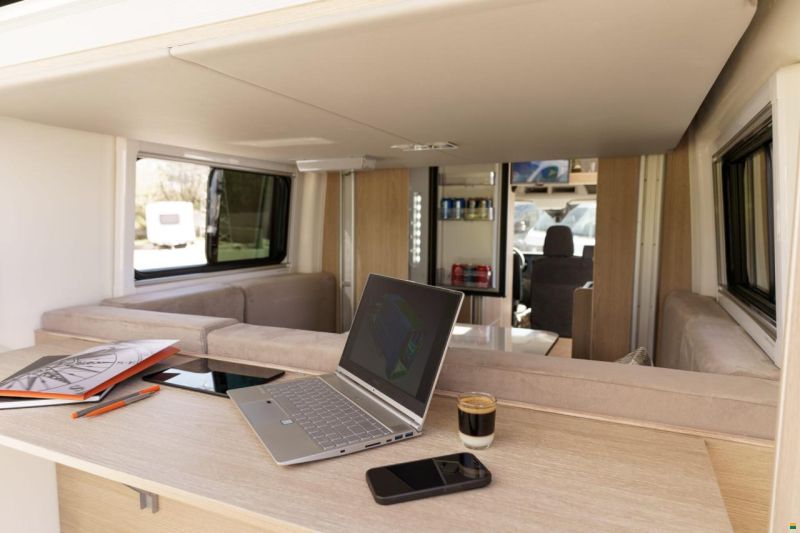 Bunkervan Forested 4x4