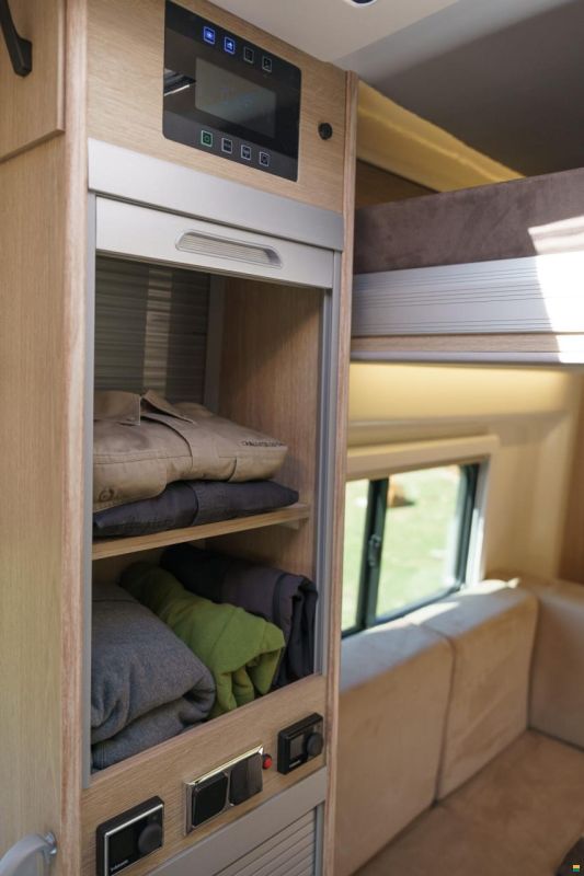 Bunkervan Forested 4x4