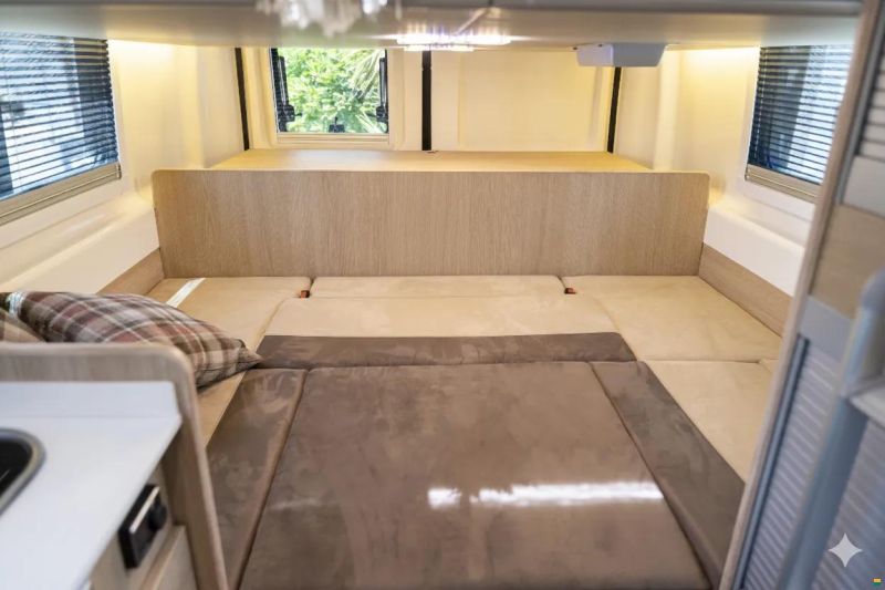 Bunkervan Forested 4x4