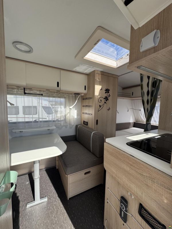 Adria Aviva 400 PS