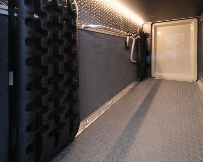 Atlantis Carbon 4x4 Mercedes Sprinter