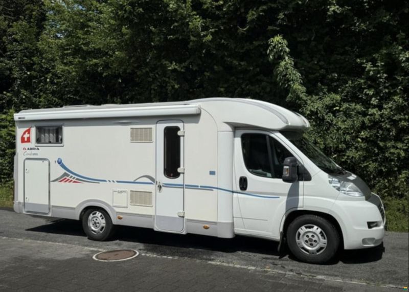 Adria Coral S 670 SL