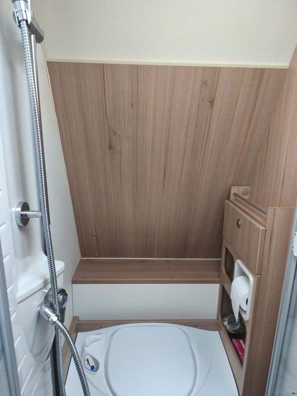 Bürstner Averso 450 TS