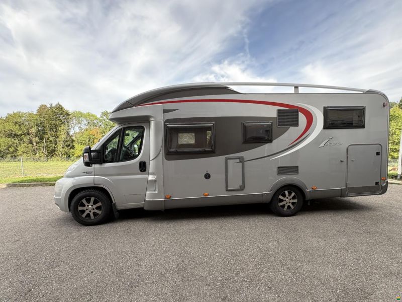 Bürstner Ixeo plus it 726
