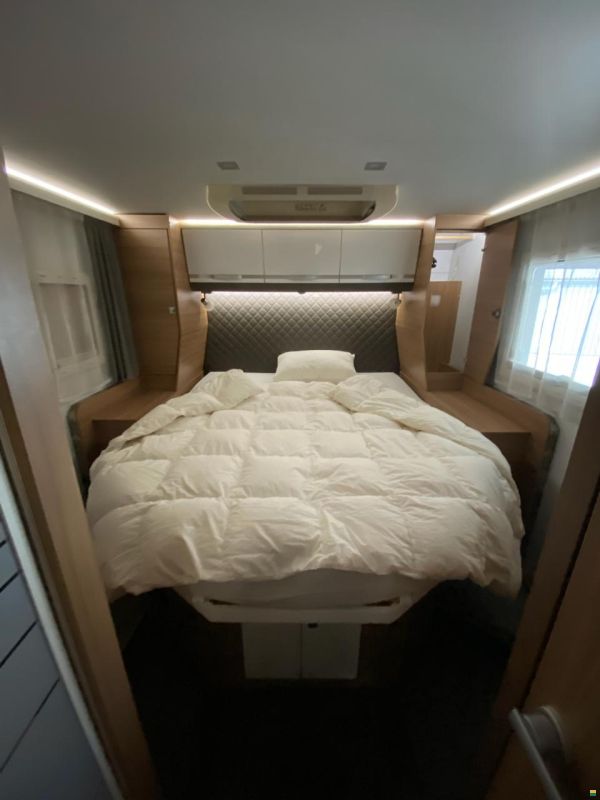 Adria Coral Supreme 670 DC