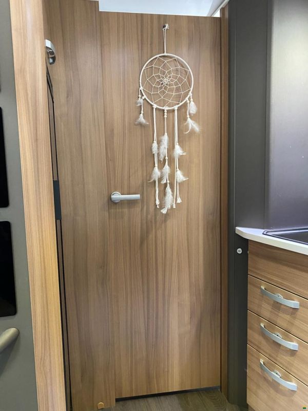 Adria Coral Supreme 670 DC