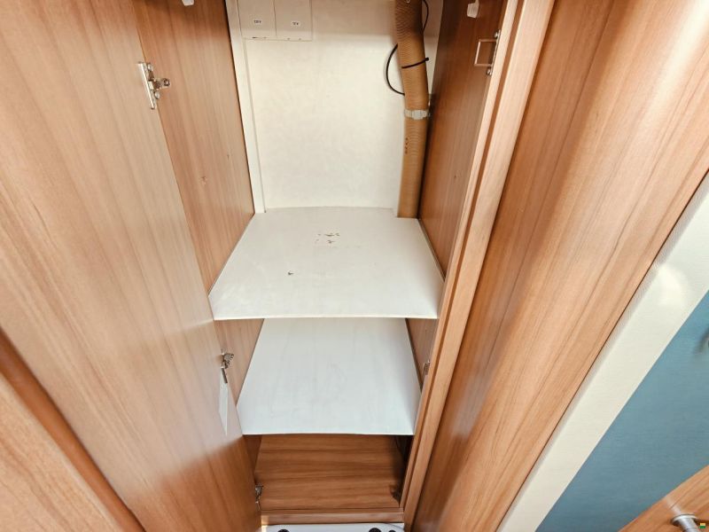 Weinsberg KWE/4 - Längsbett - Klimaanlage