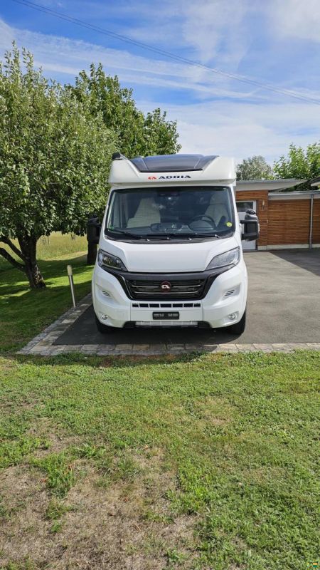 Adria Compact DL