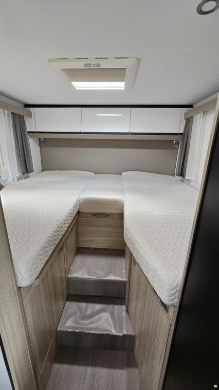 Adria Compact DL