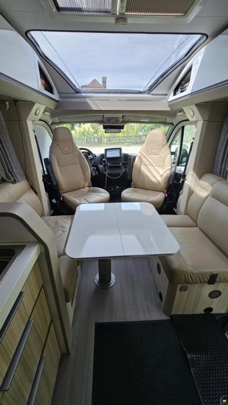 Adria Compact DL