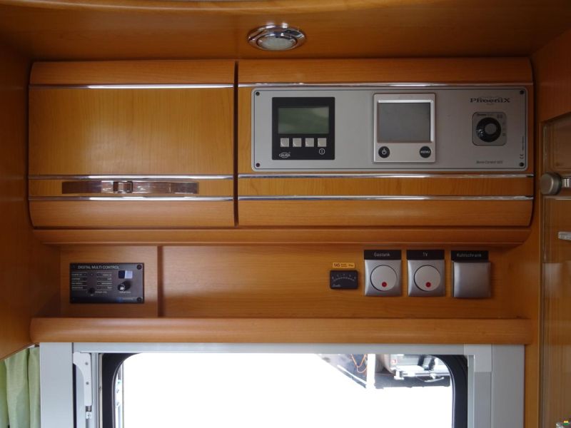 Phoenix 8800 LX