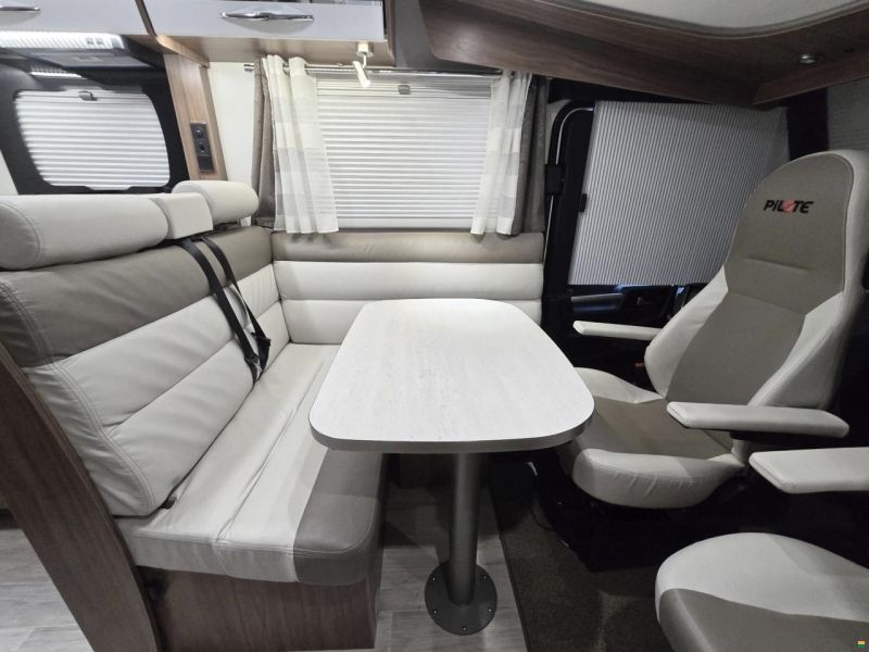 Pilote G 700 GJ ESSENTIEL 2.3 MJ150