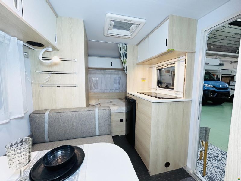 Adria Aviva 400 PS
