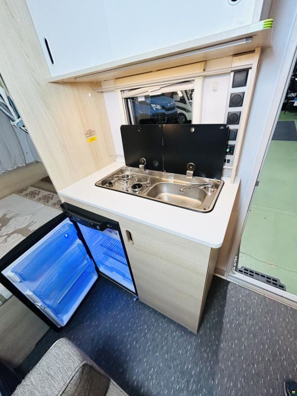 Adria Aviva 400 PS