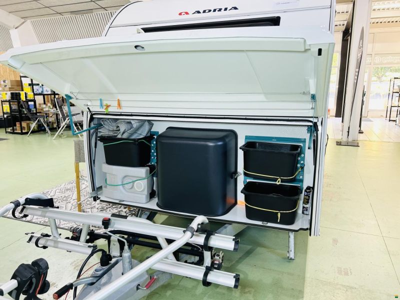 Adria Aviva 400 PS