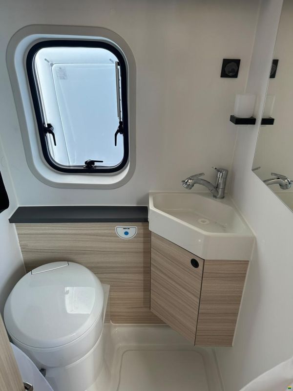 Sun Living V 65GX TP 20ED Special Edition