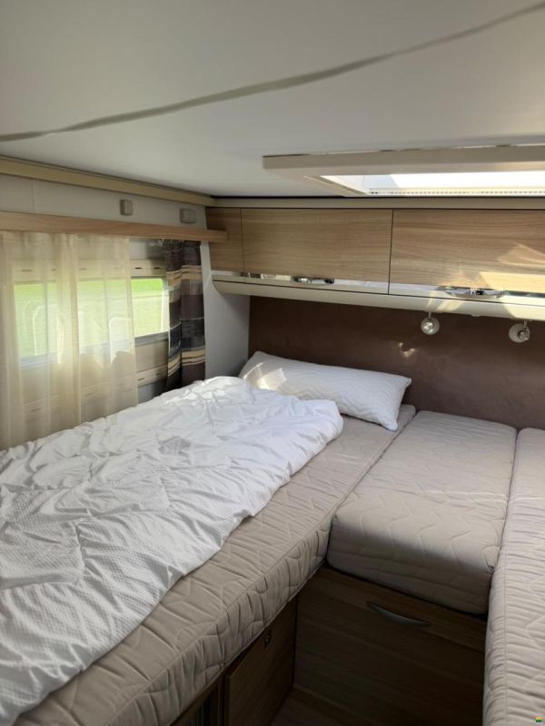 Adria Coral Plus S670 SL