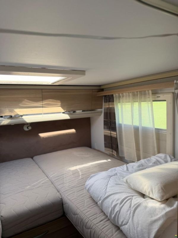 Adria Coral Plus S670 SL