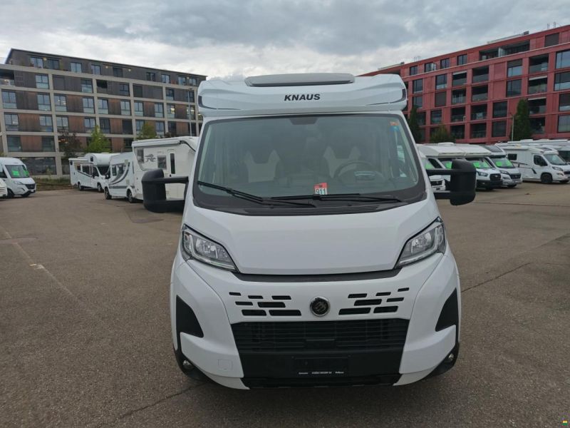 Knaus R11