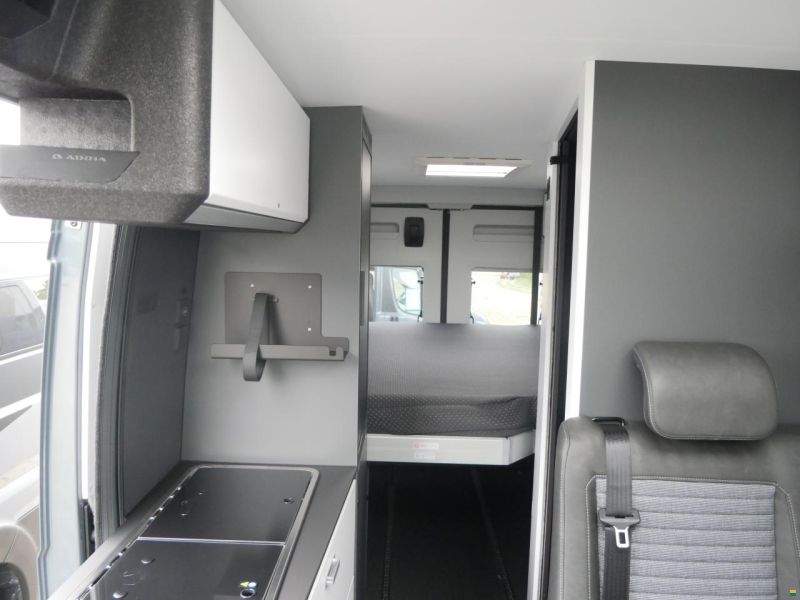 Adria Twin Supreme 640 SGX | 2027