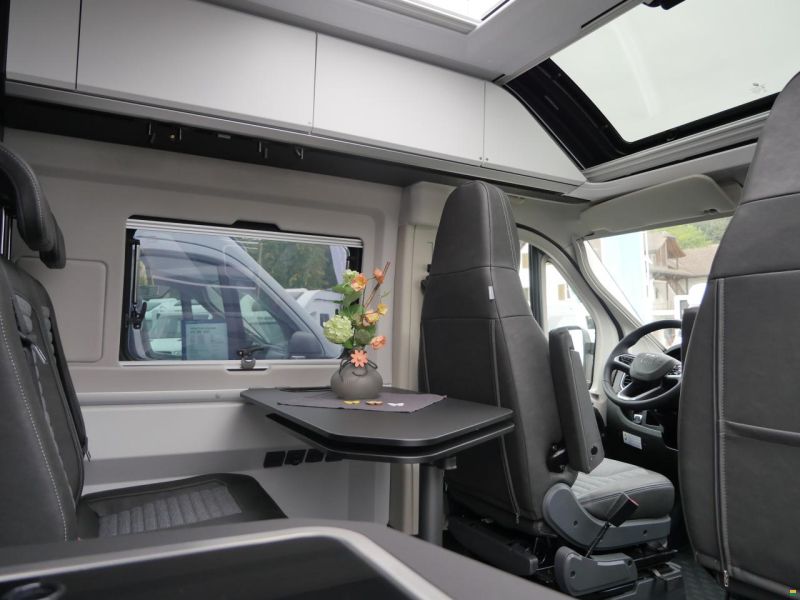 Adria Twin Supreme 640 SGX | 2027