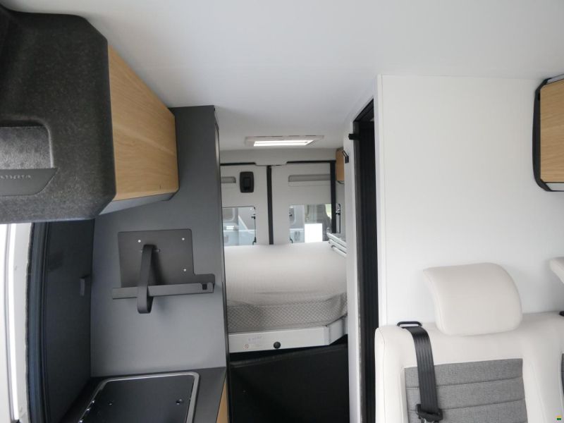 Adria Twin 640 SGX PotTop | 2027
